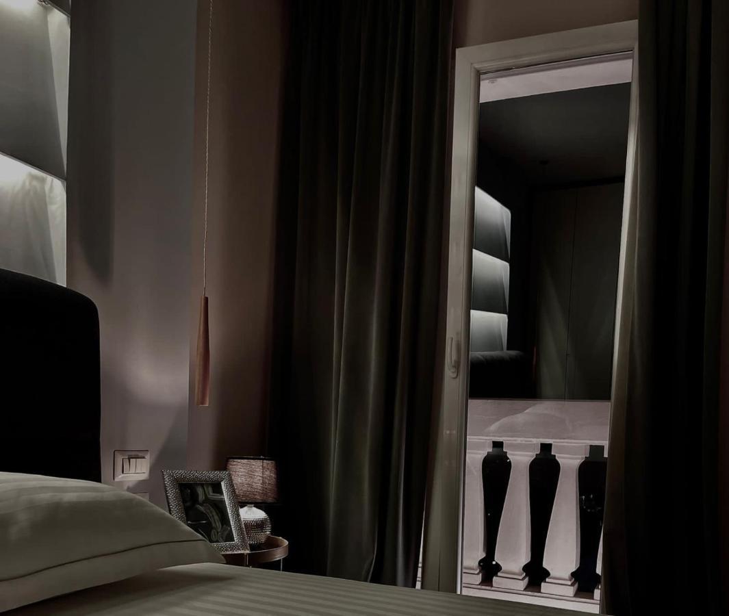Light Hotel