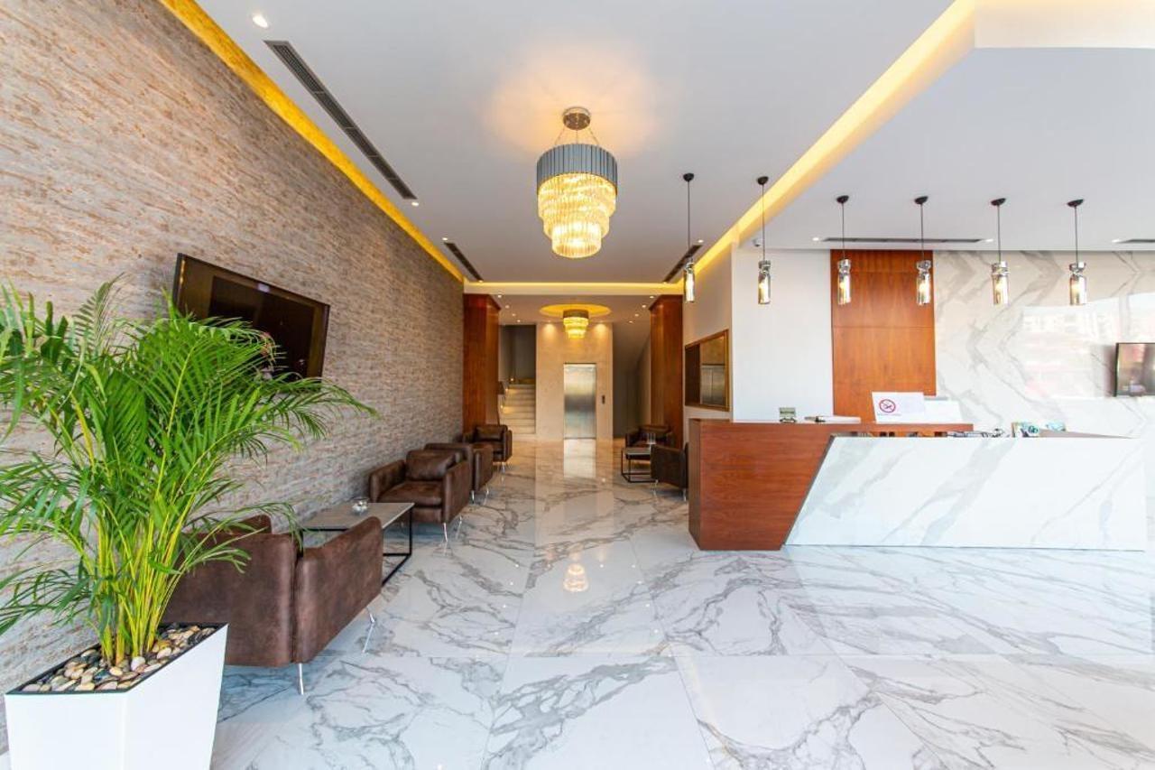 Hotel Light