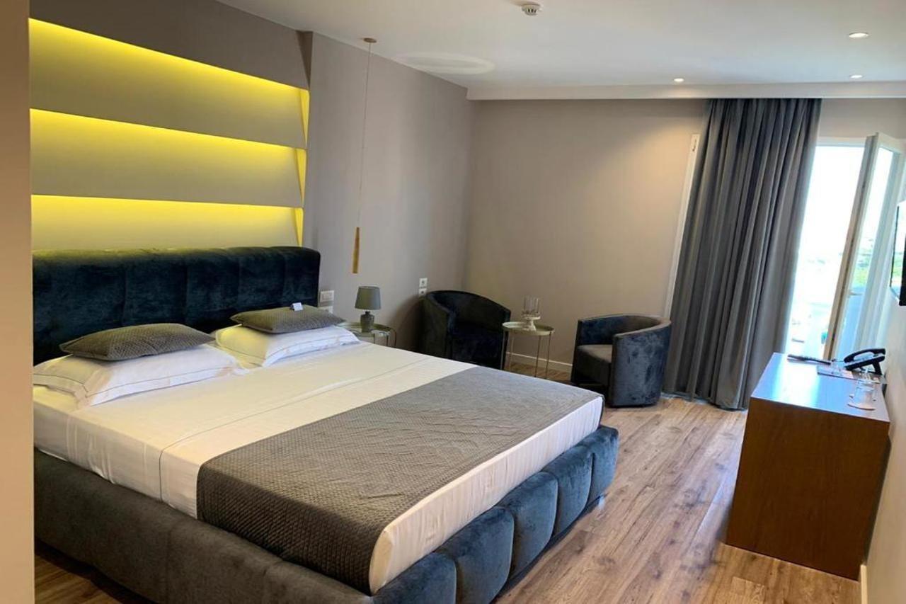 Hotel Light 3*