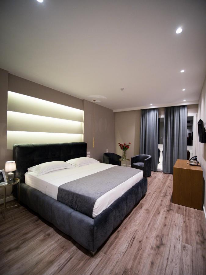 Light Hotel