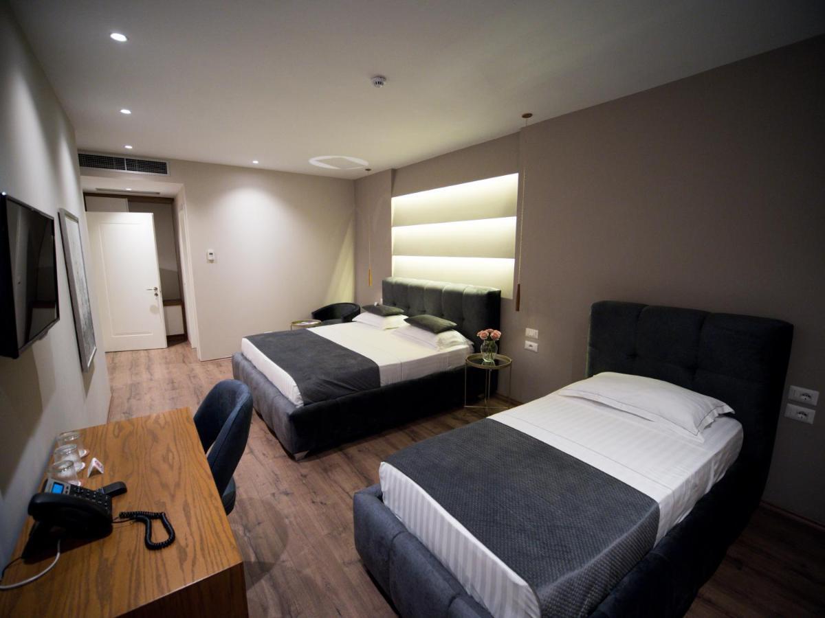 Light Hotel Tirana